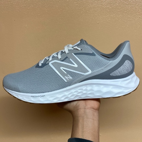 New Balance Fresh Foam Arishi V4 “Grey Green” - Picture 3 of 16